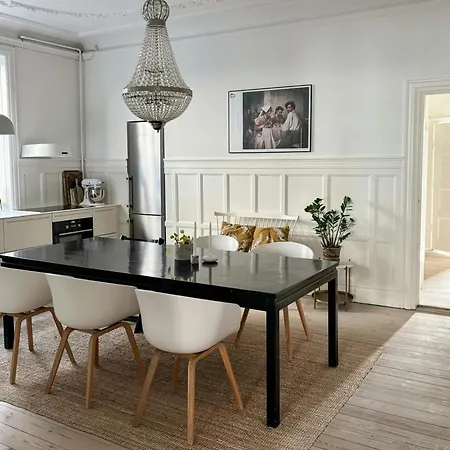 Grand 1912 In Inner Osterbro * Copenhagen
