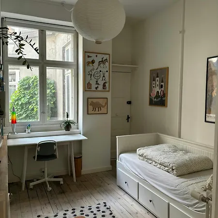 Grand 1912 In Inner Osterbro Apartment